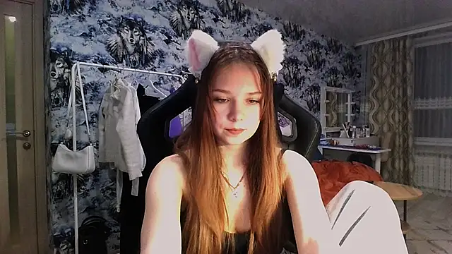 Snapshot of Princess_Mira chatting on June 2026 08:46:01 PM Princess Mira online show from June 2026 08:46:01 PM