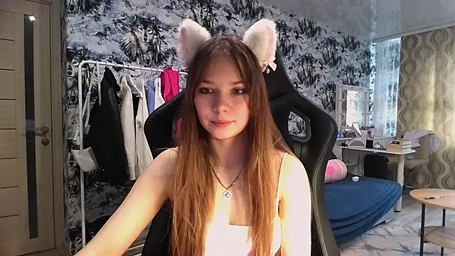 Snapshot of Princess_Mira chatting on July 2026 10:24:01 AM Princess Mira online show from July 2026 10:24:01 AM