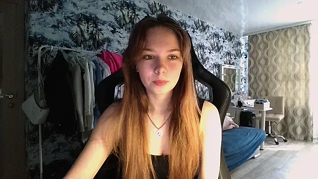 Snapshot of Princess_Mira chatting on July 2026 06:42:02 AM Princess Mira online show from July 2026 06:42:02 AM