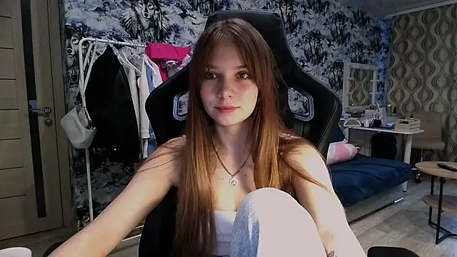 Snapshot of Princess_Mira chatting on July 2026 02:57:02 PM Princess Mira online show from July 2026 02:57:02 PM