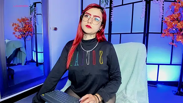 zara rouxx  online show from May 2026 12:56:02 PM