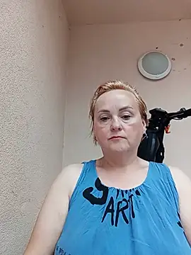 Snapshot of Svetlysvet chatting on June 2026 03:23:02 AM Svetlysvet online show from June 2026 03:23:02 AM
