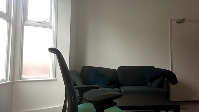frenchbdmaninlondon online show from May 2026 12:11:02 PM