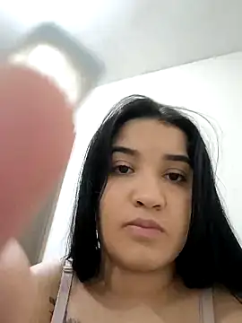 eline01 online show from May 2026 10:15:01 PM