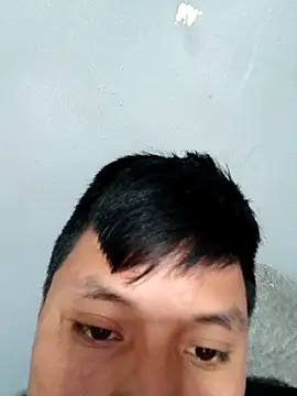 davilhot online show from April 2026 08:44:01 PM