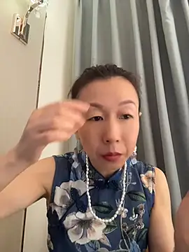 summer0430 online show from June 2026 12:37:01 AM
