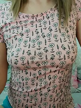 Myiasis online show from April 2026 08:55:01 PM