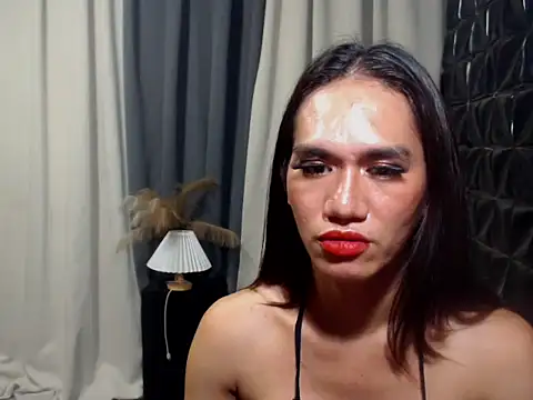 Queen Haliyah online show from May 2026 10:50:03 PM