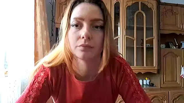 LubaGiovanni online show from April 2026 12:29:02 PM