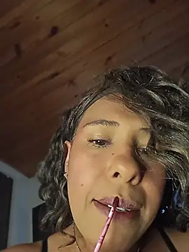 Snapshot of Ivon_C chatting on July 2026 10:55:01 PM Ivon C online show from July 2026 10:55:01 PM