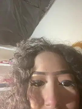 Rosamosquet online show from April 2026 03:09:02 AM