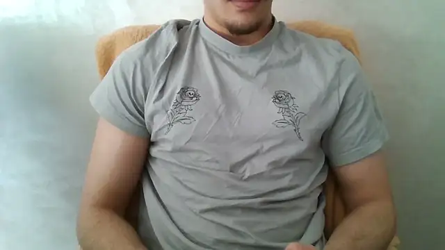 Snapshot of Mr_Arab_boy chatting on April 2026 02:36:02 PM Mr Arab boy online show from April 2026 02:36:02 PM