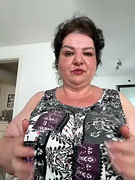 curvymilfmicha online show from June 2026 03:50:02 PM