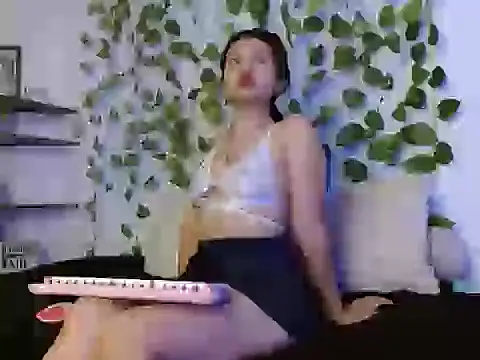 Jennal-Guerrero online show from May 2026 11:56:01 PM