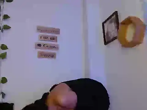 Jennal-Guerrero online show from May 2026 11:44:01 PM