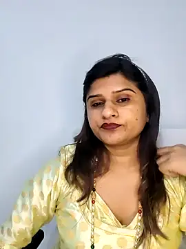 Cute-Rhea online show from April 2026 02:01:02 PM