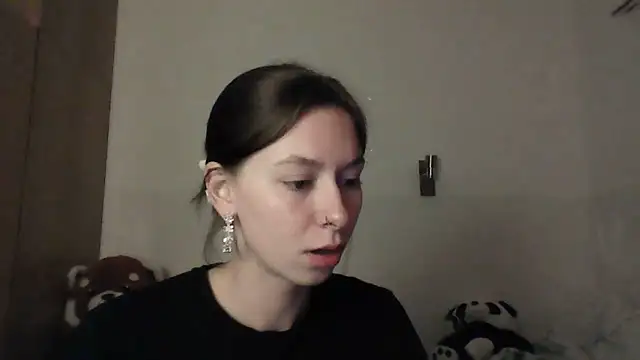Snapshot of JuicyErika chatting on May 2026 08:49:02 PM JuicyErika online show from May 2026 08:49:02 PM