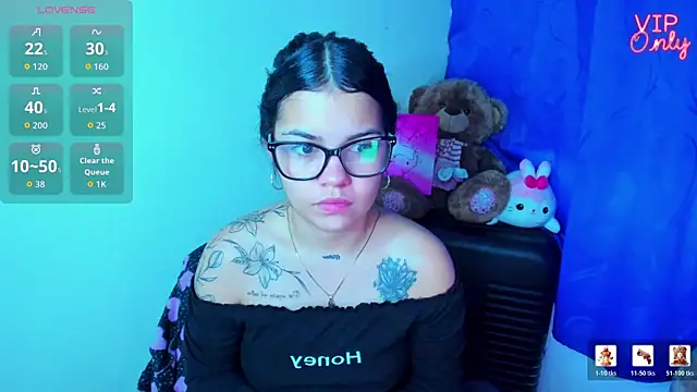 Snapshot of angelina_77 chatting on July 2026 01:02:02 PM angelina 77 online show from July 2026 01:02:02 PM