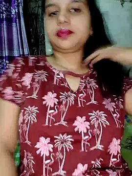 Snapshot of Nigar_Hatun chatting on June 2026 05:06:01 PM Nigar Hatun online show from June 2026 05:06:01 PM