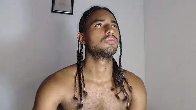 salvatore amator online show from May 2026 06:02:01 PM