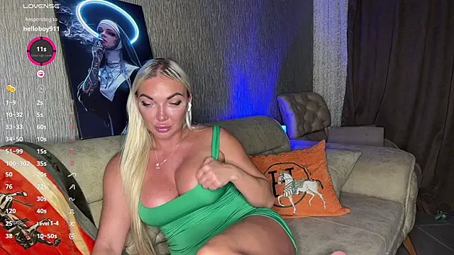 Snapshot of MissJessX chatting on July 2026 05:59:02 PM MissJessX online show from July 2026 05:59:02 PM