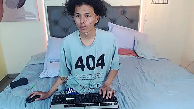 Snapshot of Lubli_thodez chatting on April 2026 05:30:01 PM Lubli thodez online show from April 2026 05:30:01 PM