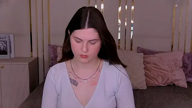 Snapshot of IvySimmons chatting on May 2026 03:39:02 PM IvySimmons online show from May 2026 03:39:02 PM