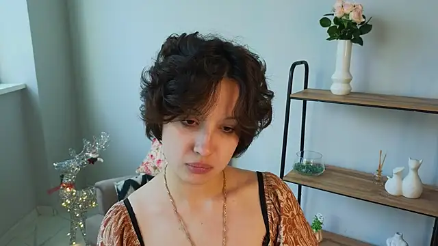 Sindel Meby online show from April 2026 01:41:02 PM