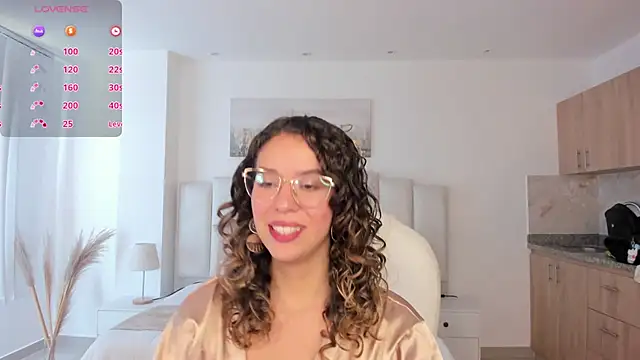 sienna luxor online show from May 2026 05:07:02 PM