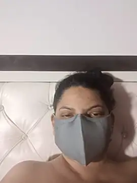 yourslutty65 online show from April 2026 07:33:02 AM