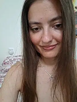 Snapshot of Alba2331 chatting on June 2026 11:59:02 AM Alba2331 online show from June 2026 11:59:02 AM