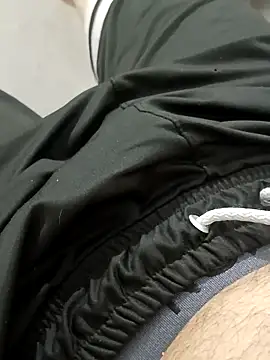 babboysjhons online show from April 2026 07:59:01 PM