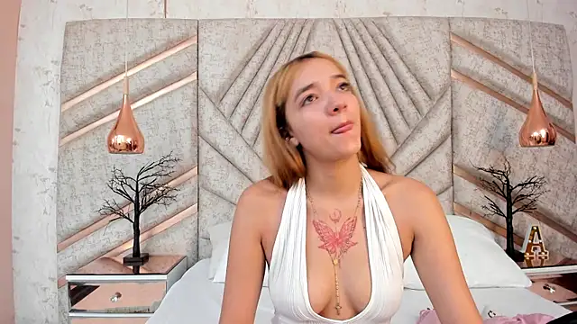 SamaanthaMiller online show from May 2026 08:59:01 PM