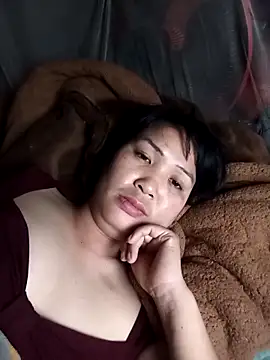 Snapshot of Beola-mi chatting on May 2026 09:36:02 AM Beola-mi online show from May 2026 09:36:02 AM