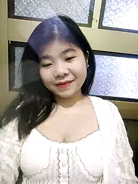 Snapshot of Ayti01 chatting on May 2026 05:35:01 AM Ayti01 online show from May 2026 05:35:01 AM
