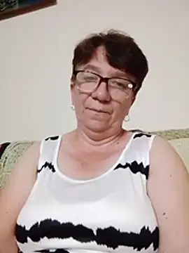 KetQueen101 online show from July 2026 08:15:02 PM