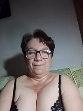 KetQueen101 online show from August 2026 07:49:01 PM