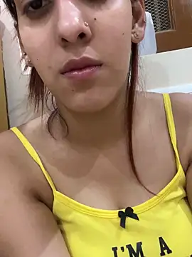 Snapshot of Aysha59 chatting on April 2026 05:30:01 PM Aysha59 online show from April 2026 05:30:01 PM