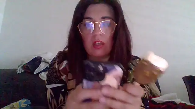 Snapshot of miss16 chatting on April 2026 12:54:01 PM miss16 online show from April 2026 12:54:01 PM