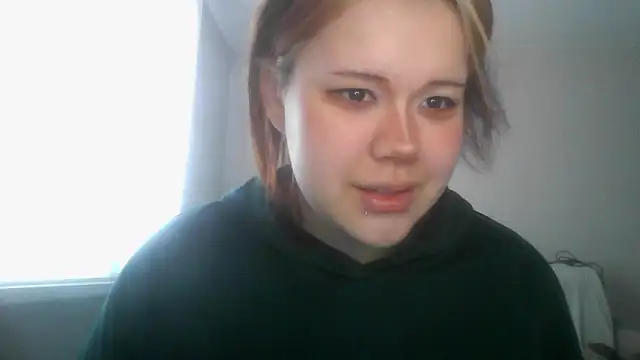 Amanda Mia  online show from June 2026 05:25:01 AM