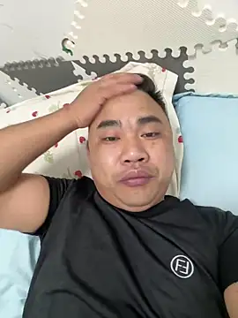 heren01 online show from April 2026 07:11:02 PM