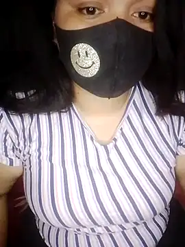 Angel Queen67 online show from April 2026 06:05:02 PM