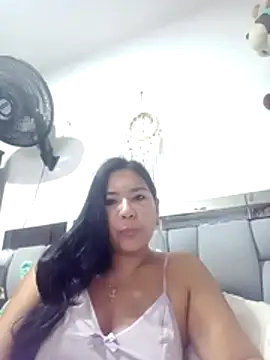 Snapshot of Angelsashaa07 chatting on July 2026 03:24:01 AM Angelsashaa07 online show from July 2026 03:24:01 AM