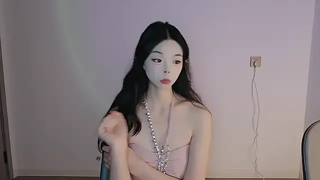 Zhizhi-99 online show from June 2026 03:53:01 AM