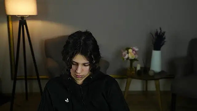 JinnyProtsman online show from April 2026 02:30:01 PM