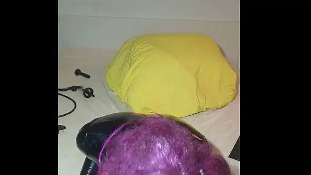 crazytranny online show from November 2025 11:16:02 PM