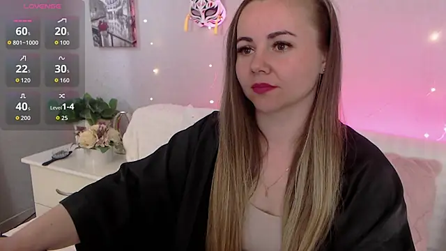 Snapshot of MeryCheris chatting on May 2026 12:34:02 PM MeryCheris online show from May 2026 12:34:02 PM