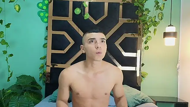 Snapshot of ELGRAN_JEFE chatting on May 2026 06:17:01 PM ELGRAN JEFE online show from May 2026 06:17:01 PM