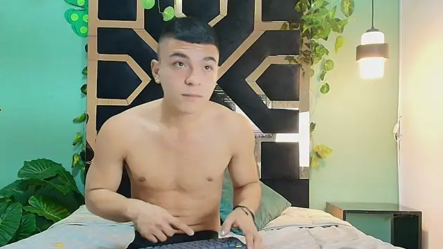 Snapshot of ELGRAN_JEFE chatting on June 2026 06:31:01 PM ELGRAN JEFE online show from June 2026 06:31:01 PM