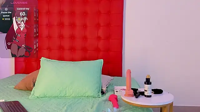 Snapshot of melody_clark_ chatting on May 2026 08:17:01 PM melody clark online show from May 2026 08:17:01 PM
